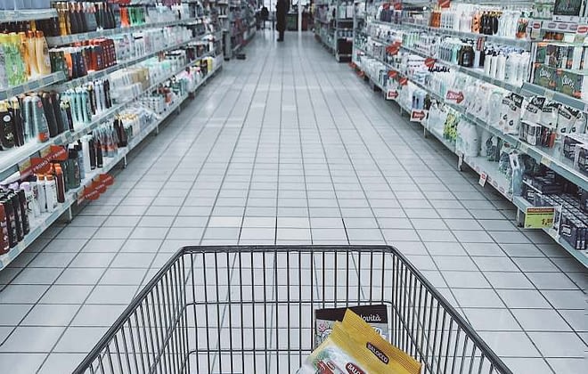 Grocery Cart With Item - Photo by Oleg Magni from Pexels
